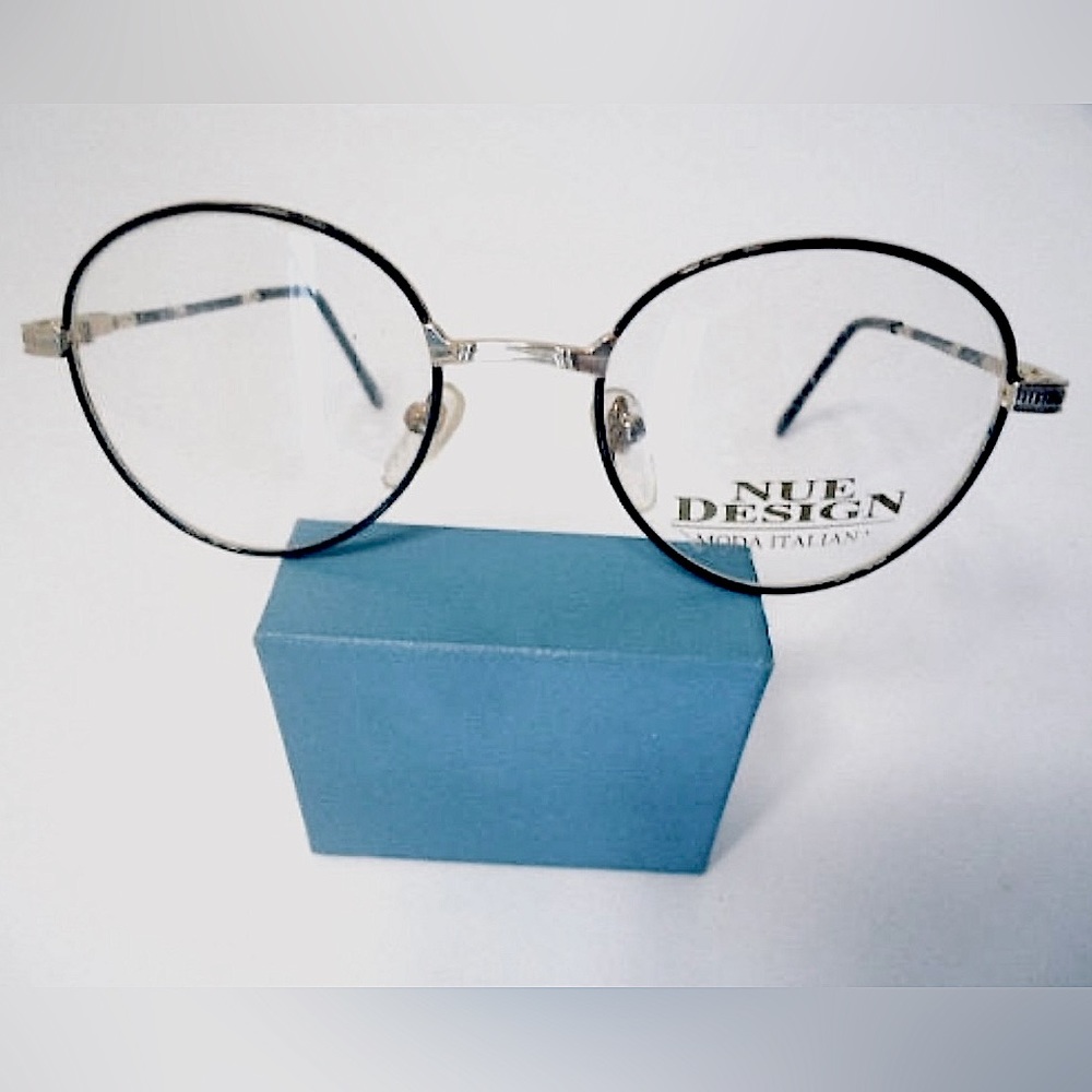 Vintage Italy Design Nue Eyeglass Frames NOS 47/19/140
